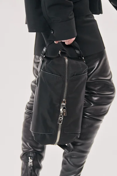 Look 19